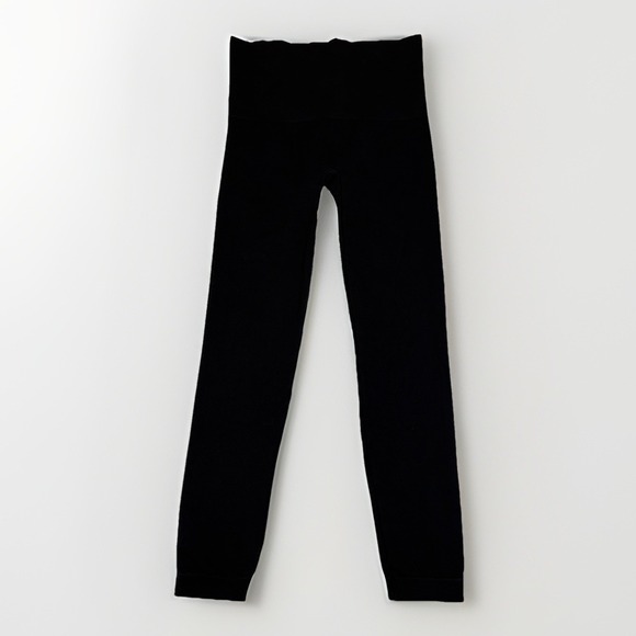 SPANX Pants - Spanx Leggings Women's Medium Black Look At Me Now Shapewear Ankle 7/8 Seamless
